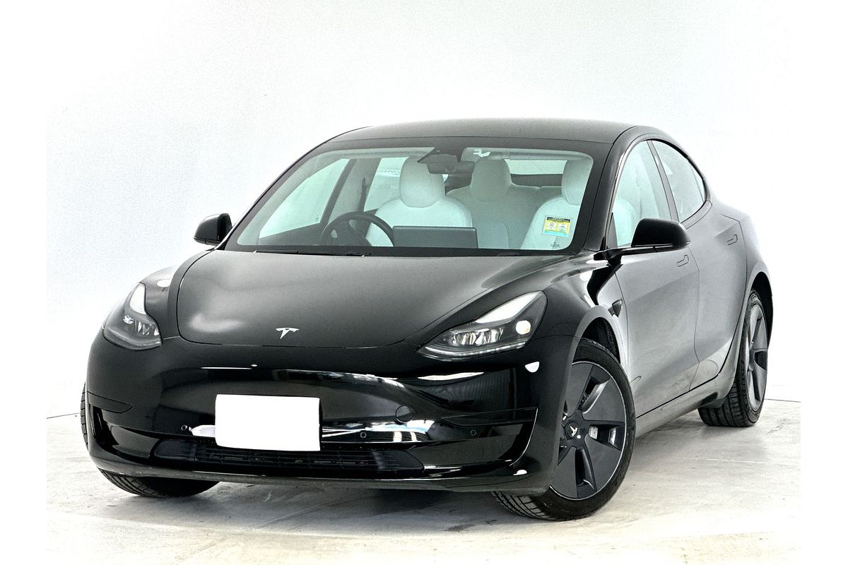 2022 Tesla Model 3 Rear-Wheel Drive