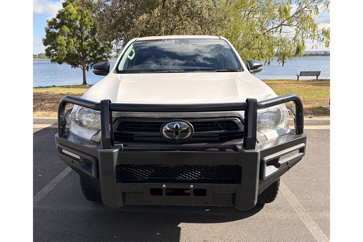 2022 Toyota Hilux SR GUN126R 4X4