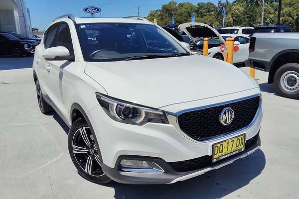 2018 MG ZS Essence AZS1