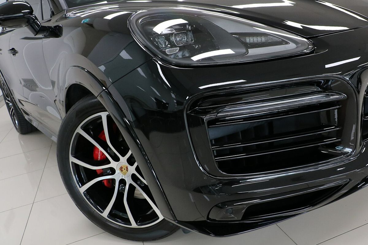 2023 Porsche Cayenne GTS 9YA