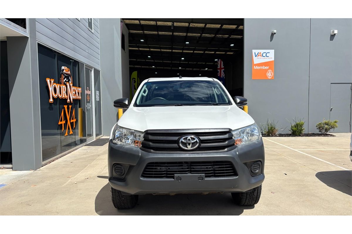 2018 Toyota Hilux WORKMATE (4x4) GUN125R MY17 4X4