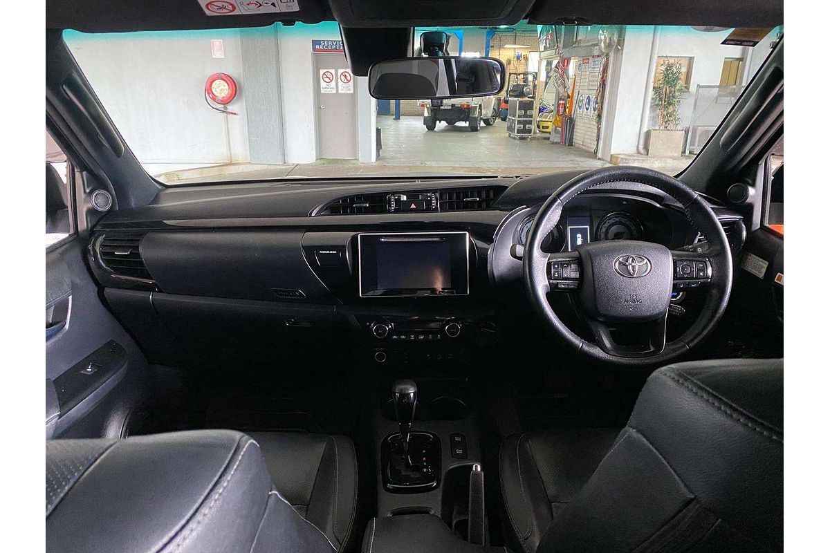 HILUX GUN126R MY19 RUGGED X (4x4) 2.8L DT4 DIESEL TURBO F/INJ 6 SP AUTOMATIC DOUBLE CAB P/UP 