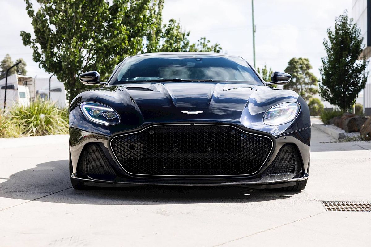 2021 Aston Martin DBS Superleggera
