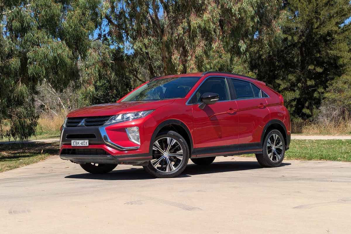 2018 Mitsubishi Eclipse Cross ES YA