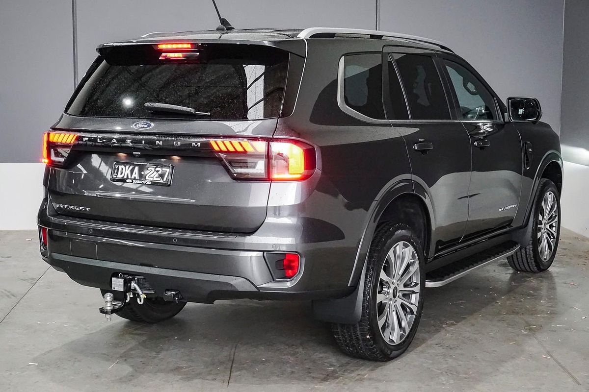 2025 Ford Everest Platinum 3.0L