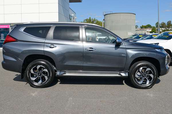 2024 Mitsubishi Pajero Sport GLS QG thumb-4