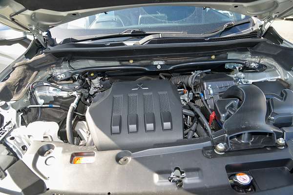 2020 Mitsubishi Eclipse Cross Exceed YA thumb-7