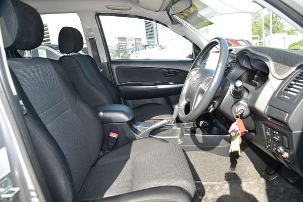 2015 Toyota Hilux SR5 KUN26R 4X4 thumb-9
