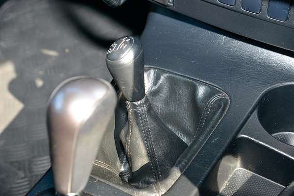 2015 Toyota Hilux SR5 KUN26R 4X4 thumb-13