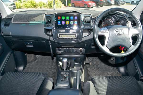 2015 Toyota Hilux SR5 KUN26R 4X4 thumb-16
