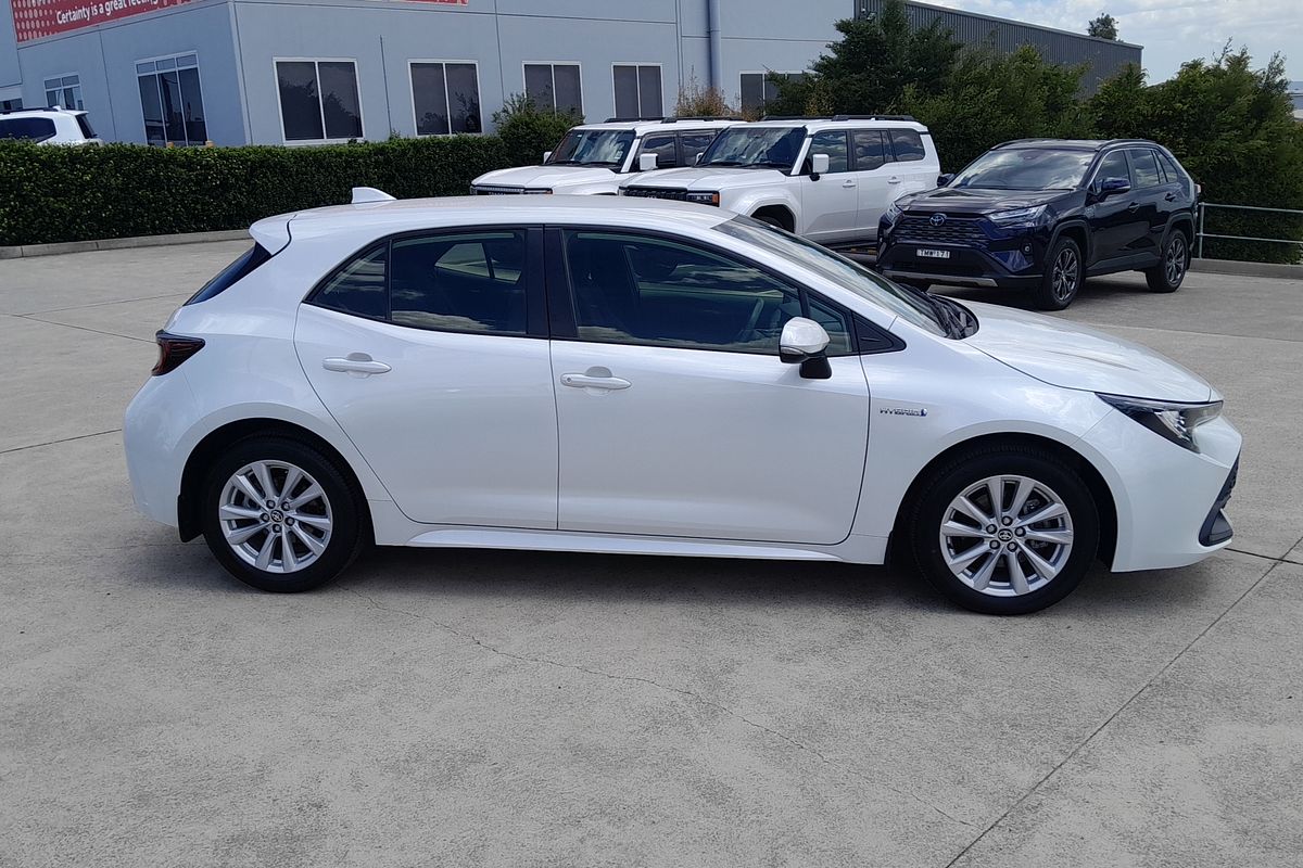 2023 Toyota Corolla Ascent Sport Hybrid ZWE219R