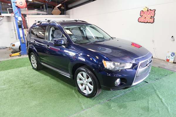 2010 Mitsubishi Outlander LS ZH