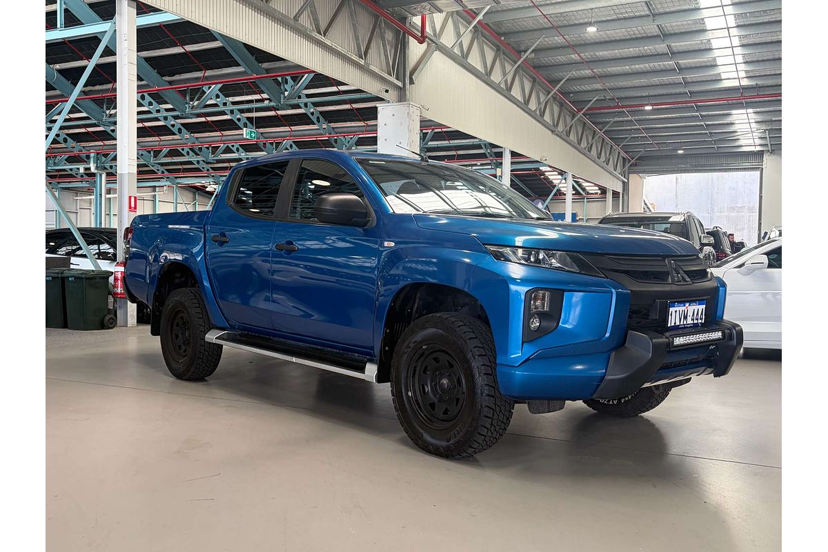 2019 Mitsubishi Triton GLX+ MR 4X4