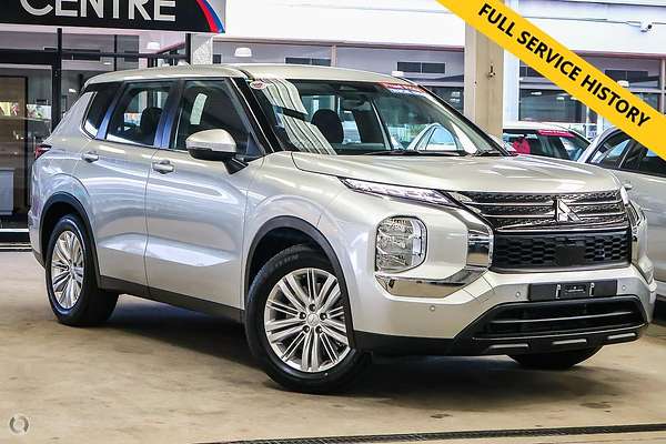 2024 Mitsubishi Outlander ES ZM