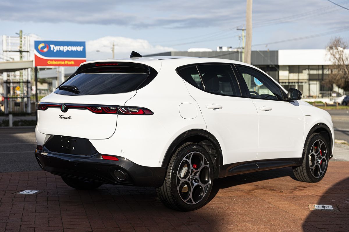 2023 Alfa Romeo Tonale Veloce Plug-In Hybrid