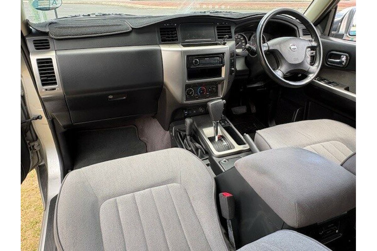 2016 Nissan Patrol ST Y61