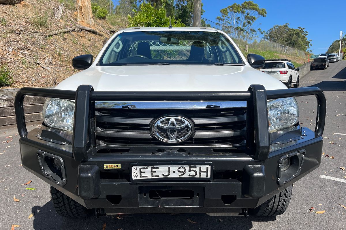2015 Toyota Hilux SR GUN126R 4X4