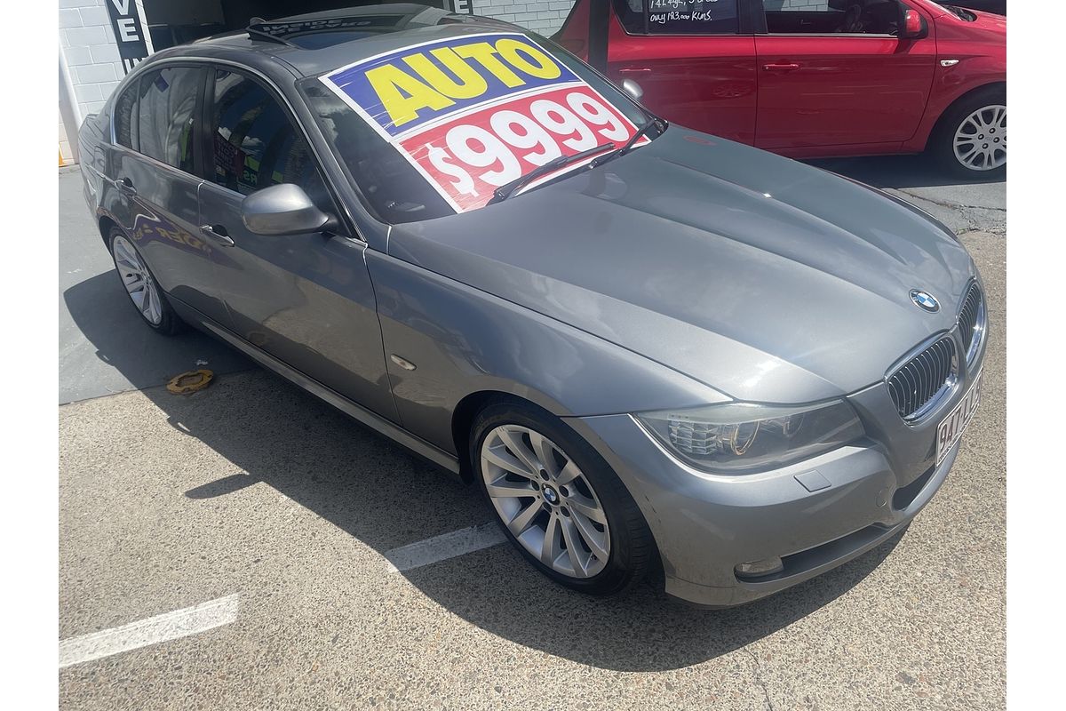 2011 BMW 3 Series 320i Lifestyle E90