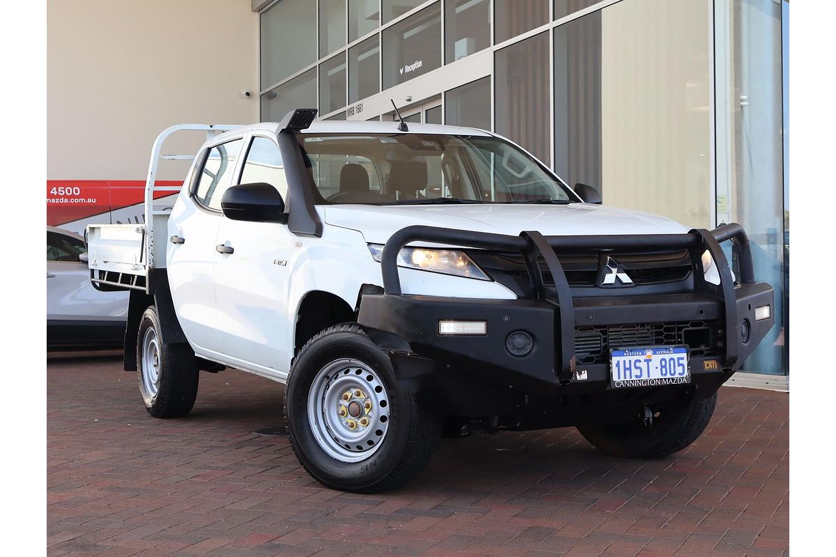 2022 Mitsubishi Triton GLX MR 4X4