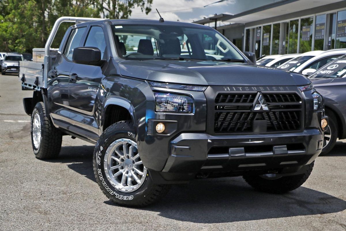 2025 Mitsubishi Triton GLX MV 4X4