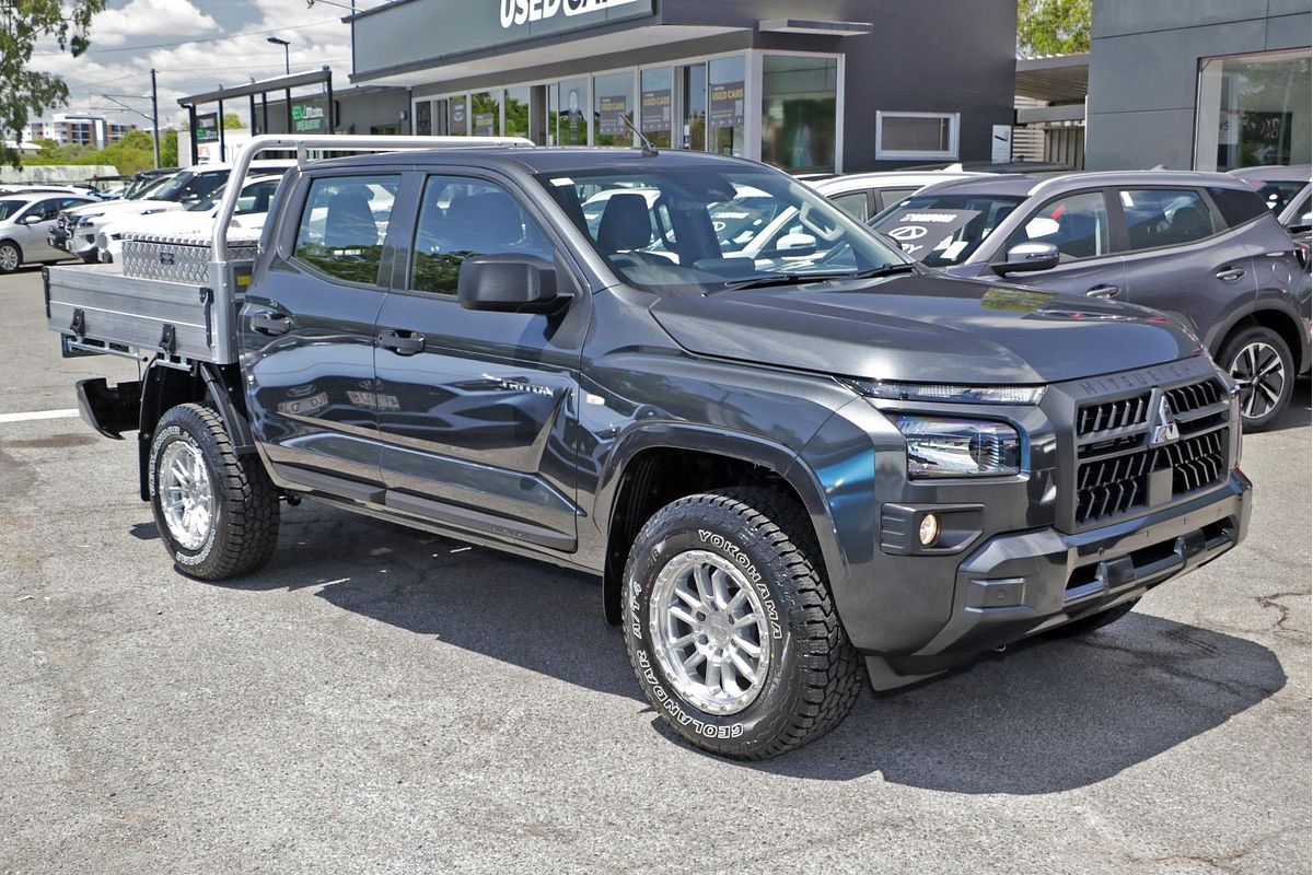 2025 Mitsubishi Triton GLX MV 4X4