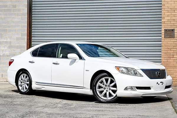 2007 Lexus LS LS460 USF40R