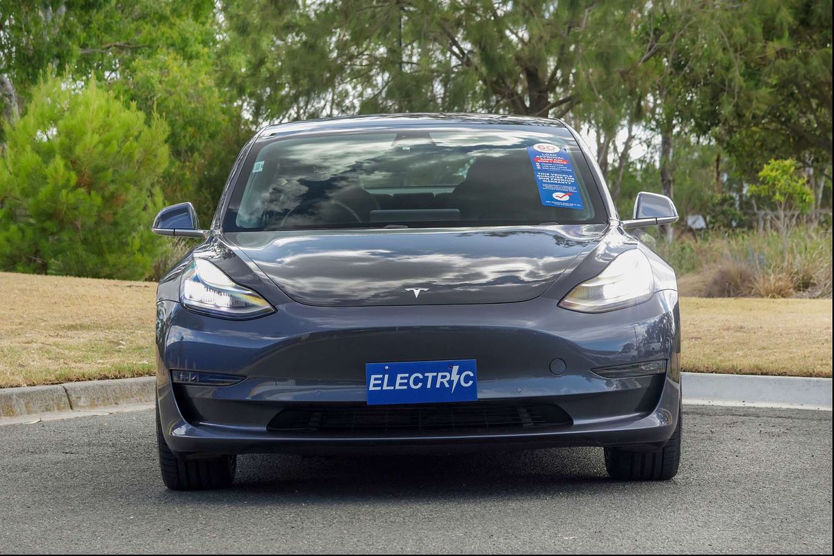 2019 Tesla Model 3 Performance