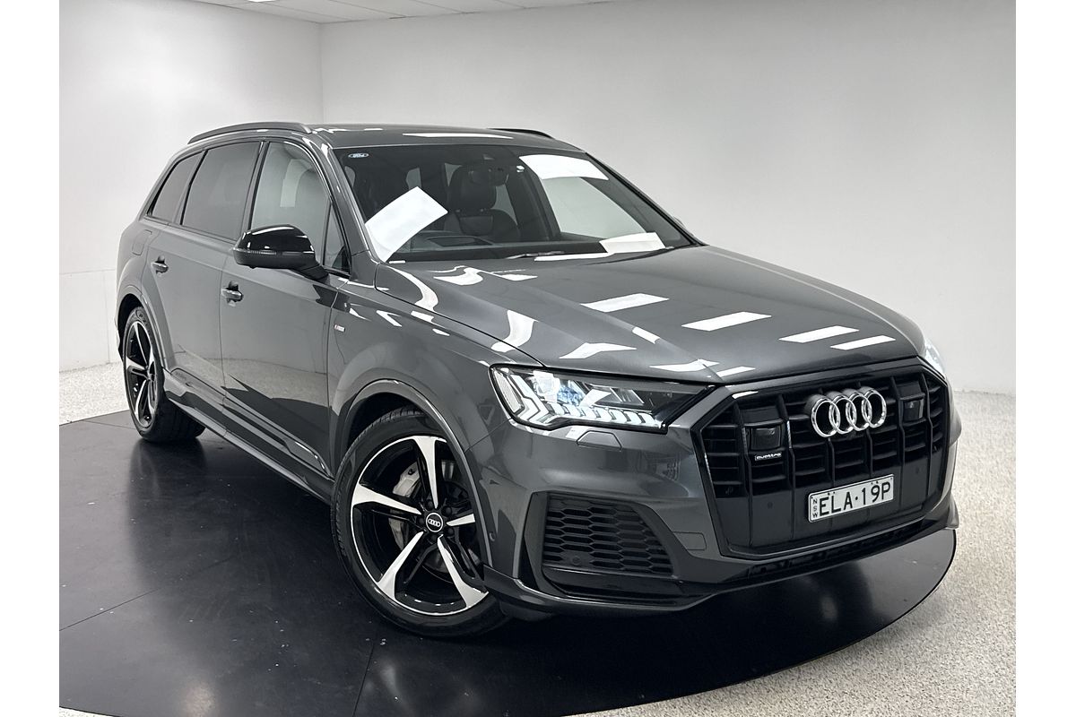 2020 Audi Q7 50 TDI S line 4M