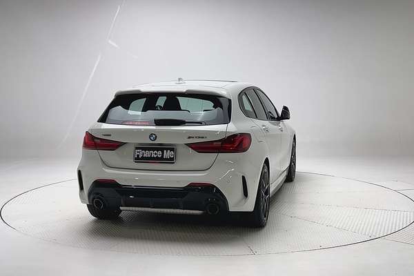 2023 BMW 1 Series M135i xDrive F40 thumb-1