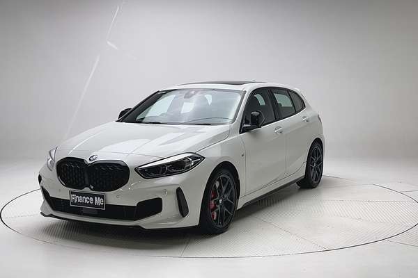 2023 BMW 1 Series M135i xDrive F40 thumb-5