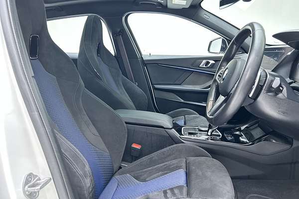 2023 BMW 1 Series M135i xDrive F40 thumb-12