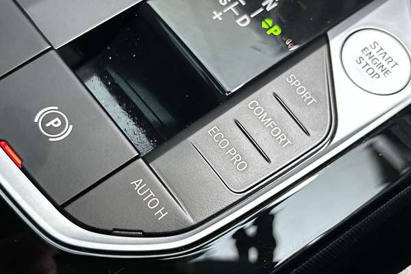 2023 BMW 1 Series M135i xDrive F40 thumb-16