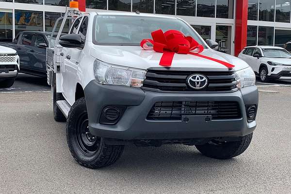 2018 Toyota Hilux Workmate GUN125R 4X4
