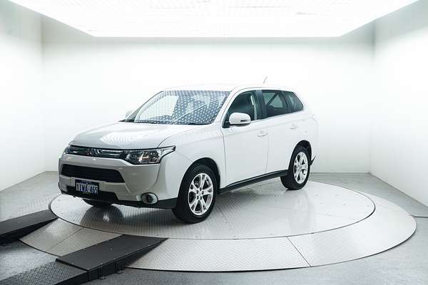 2013 Mitsubishi Outlander Aspire ZJ