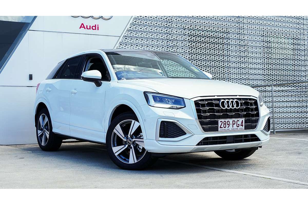 2025 Audi Q2 35 TFSI S line edition GA