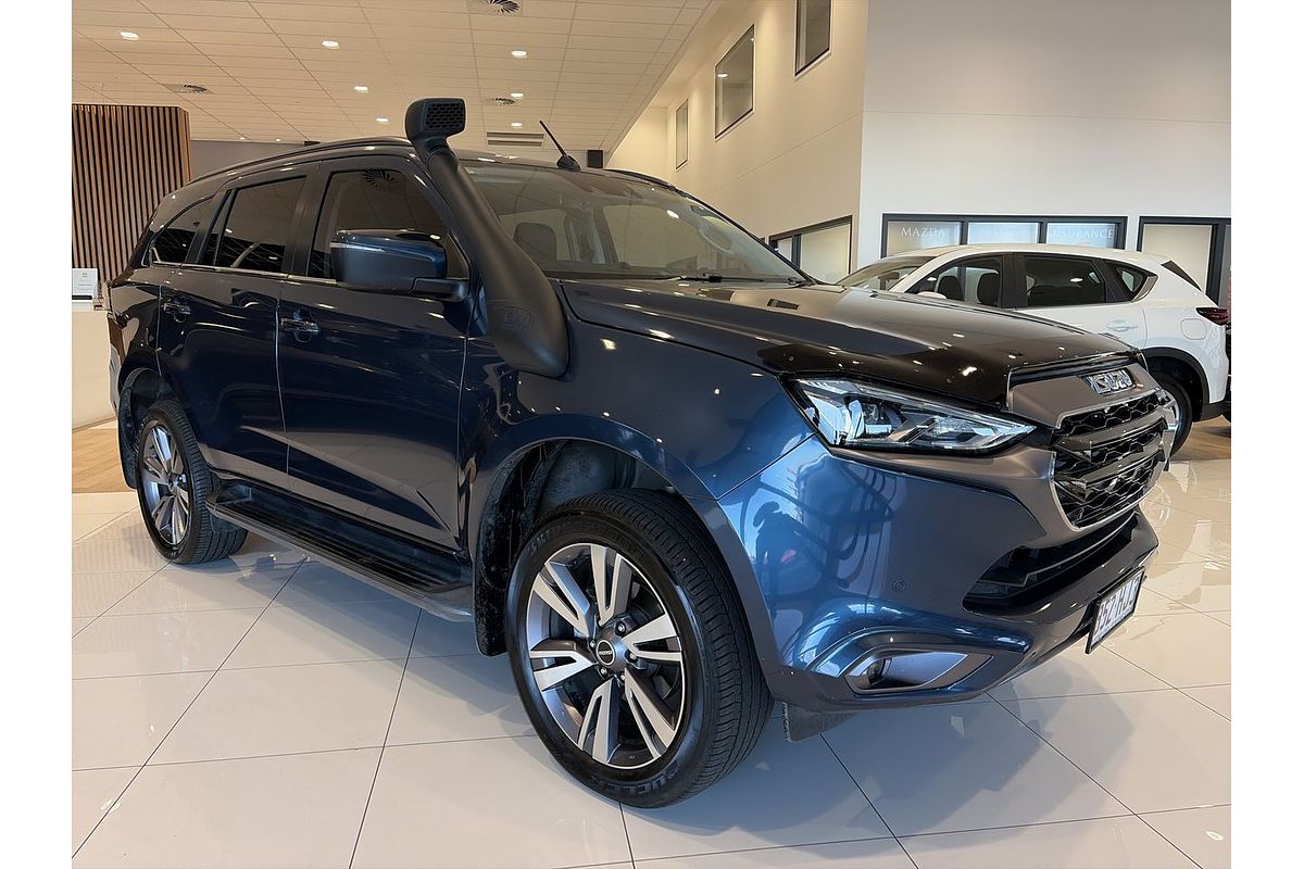 2023 Isuzu MU-X LS-T