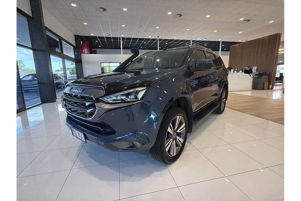 2023 Isuzu MU-X LS-T