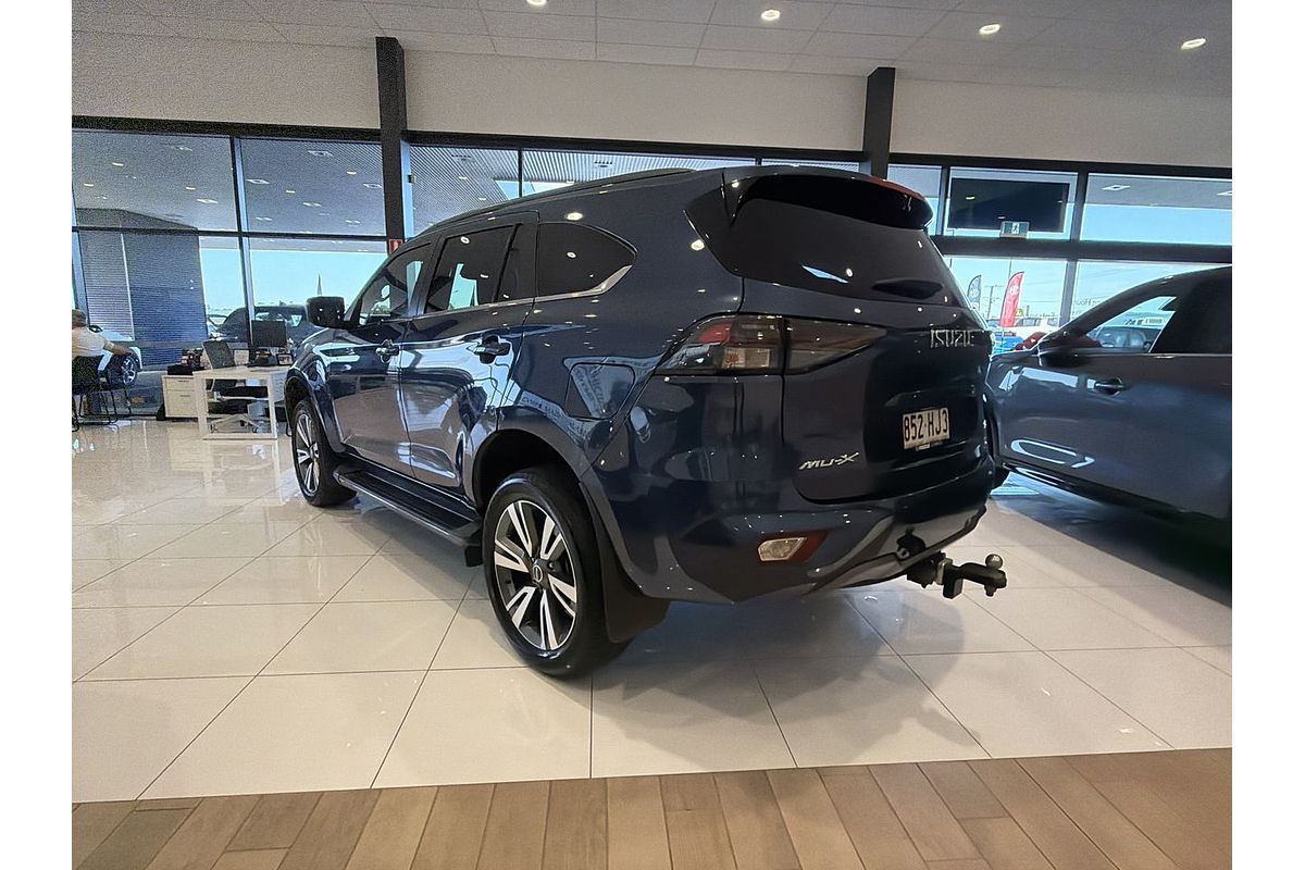 2023 Isuzu MU-X LS-T
