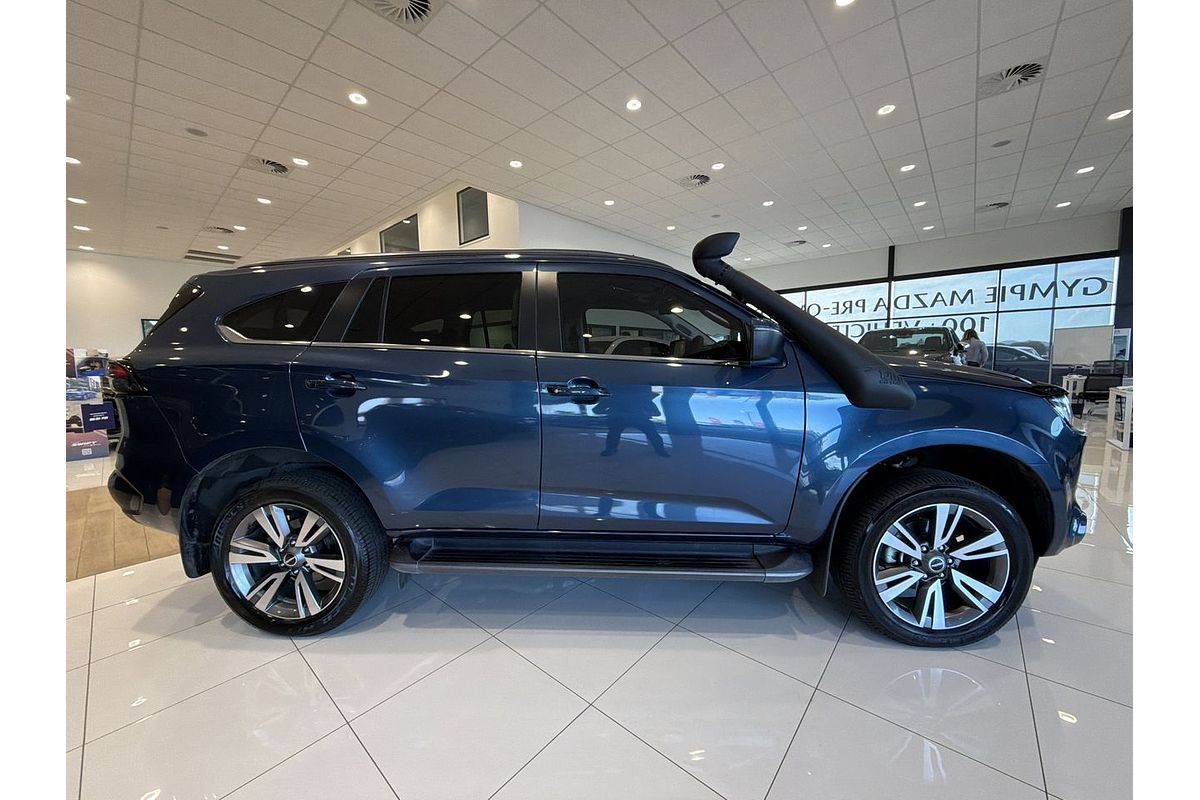 2023 Isuzu MU-X LS-T