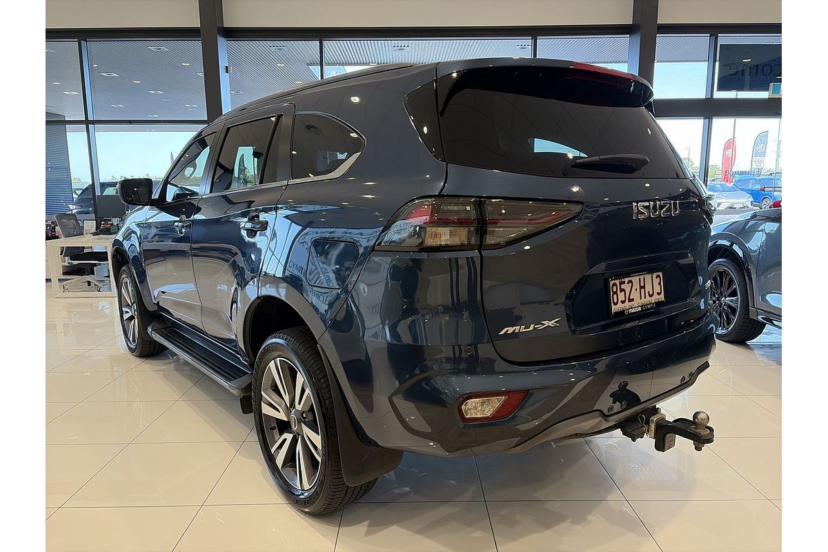2023 Isuzu MU-X LS-T
