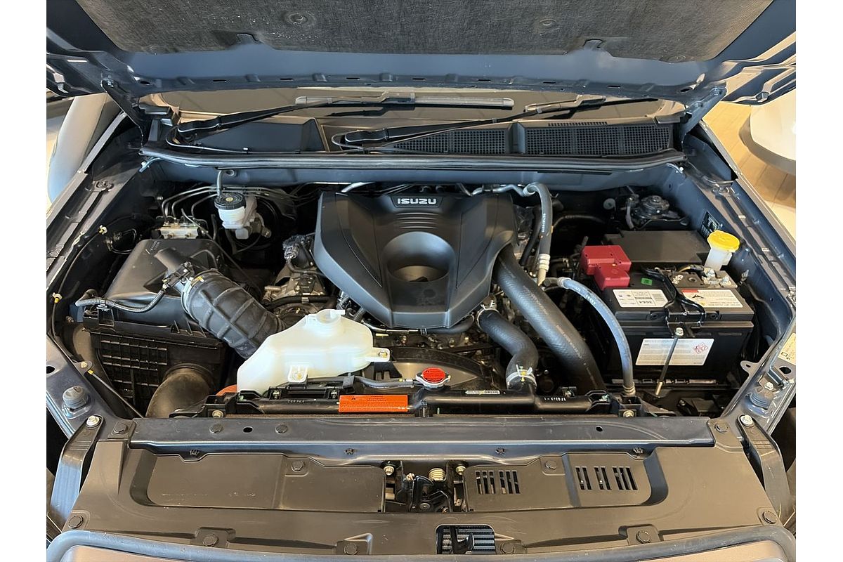 2023 Isuzu MU-X LS-T