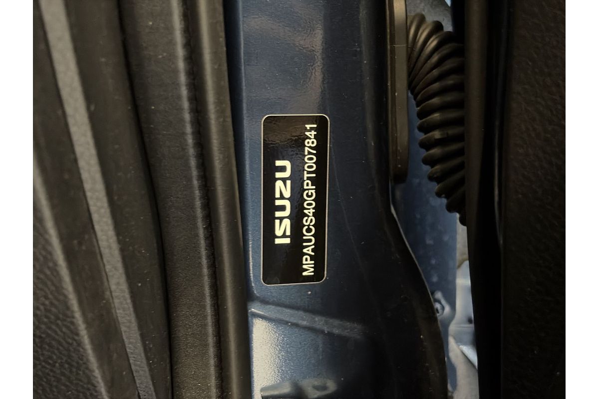 2023 Isuzu MU-X LS-T