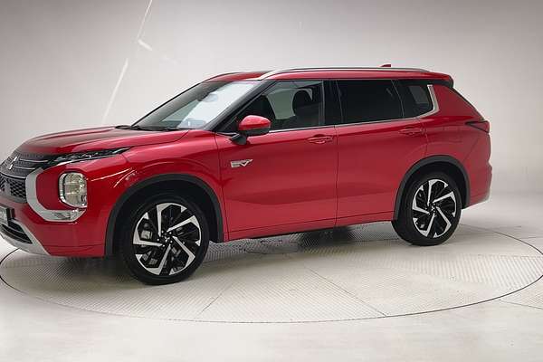 2023 Mitsubishi Outlander PHEV Exceed ZM thumb-3