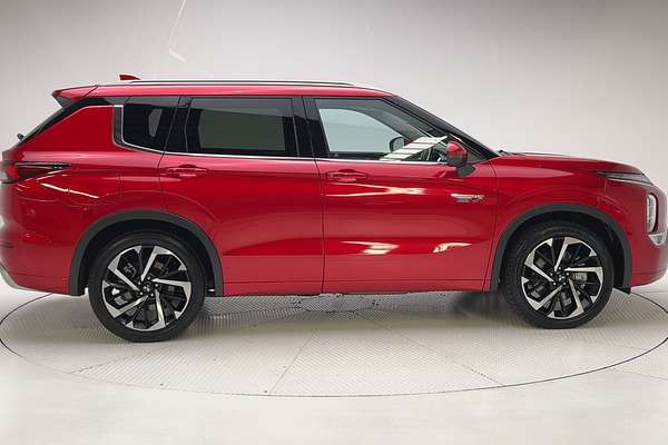 2023 Mitsubishi Outlander PHEV Exceed ZM thumb-8