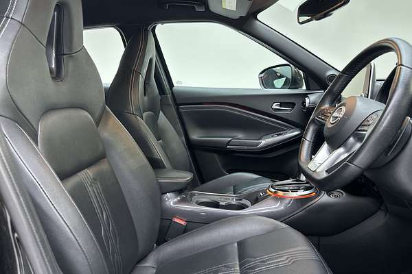 2023 Nissan JUKE ST F16 thumb-12