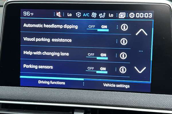 2018 Peugeot 3008 GT P84 thumb-17