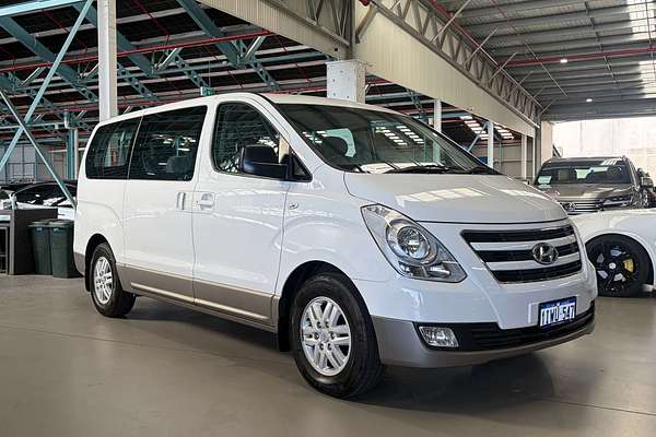 2016 Hyundai iMax TQ3-W Series II