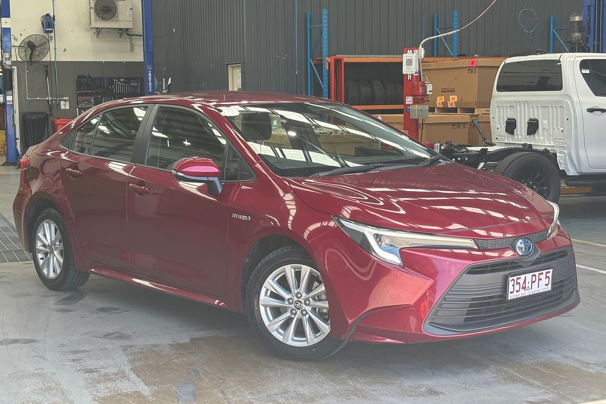 2023 Toyota Corolla Ascent Sport Hybrid ZWE219R