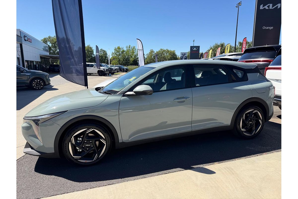 2025 Kia K4 Sport CL4m