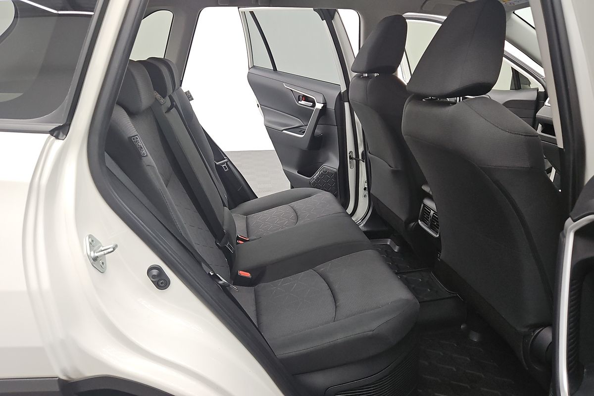 2021 Toyota RAV4 GXL AXAH54R